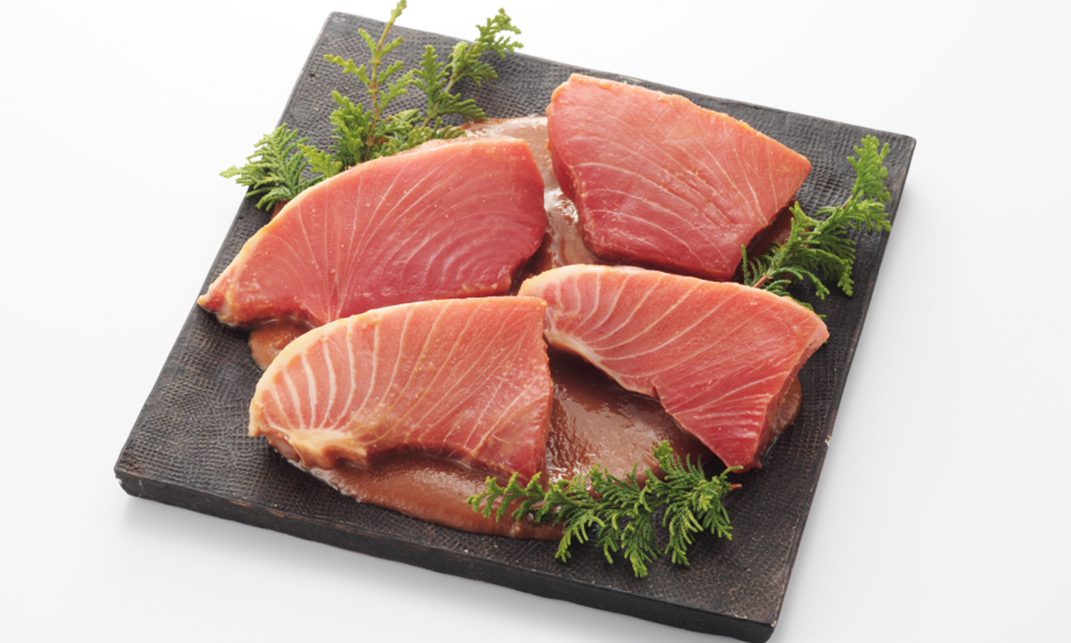 まぐろ 赤味噌 漬け (8枚) 味噌 みそ 漬け魚 まぐろ味噌漬け - No: 22241159｜写真素材なら「写真AC」無料（フリー